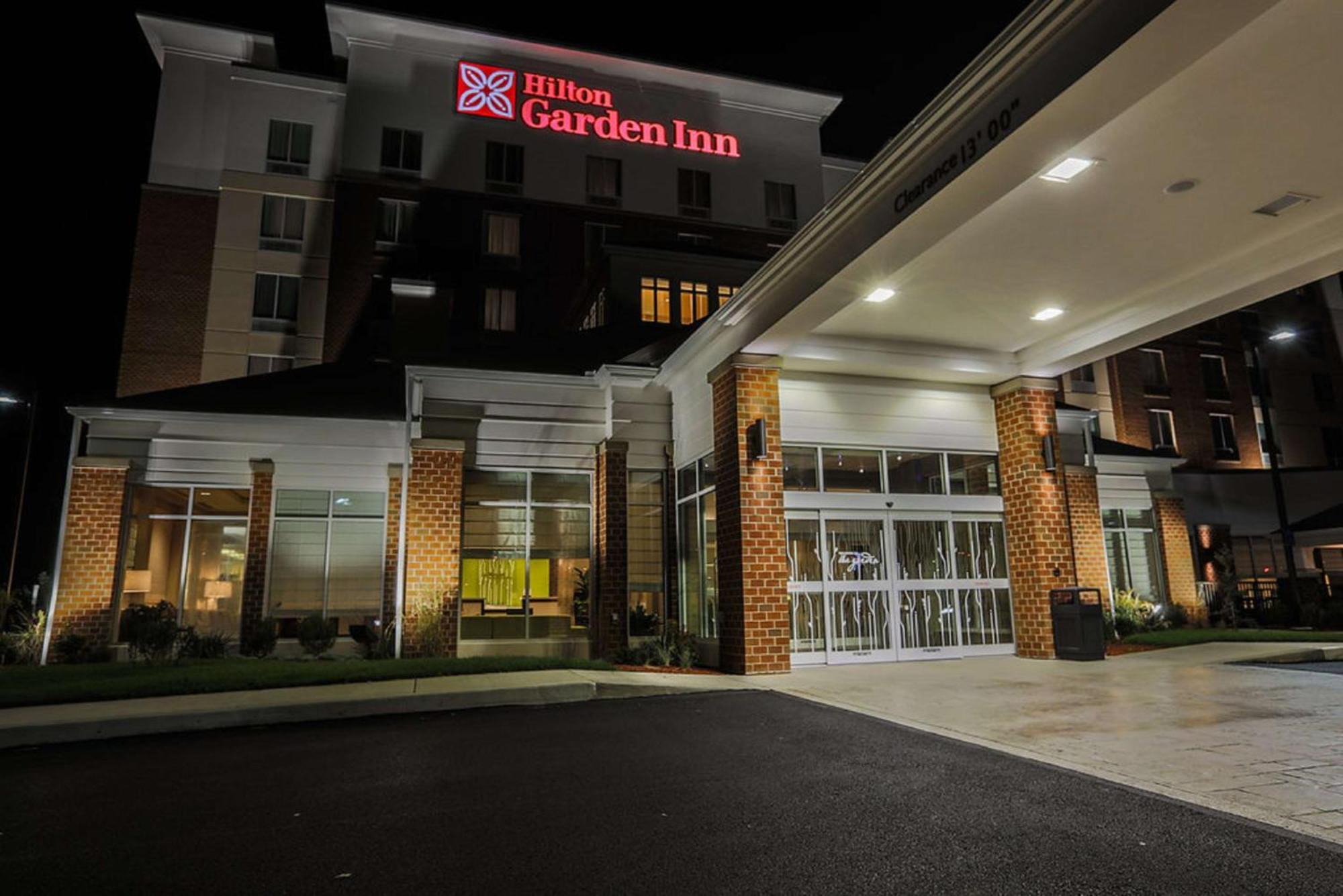 Hilton Garden Inn Indiana At Iup Exterior photo